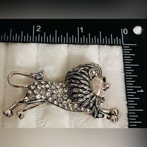 Vintage Silver Tone Prowling Lion Brooch Sparkling Clear Rhinestone Figural Pin